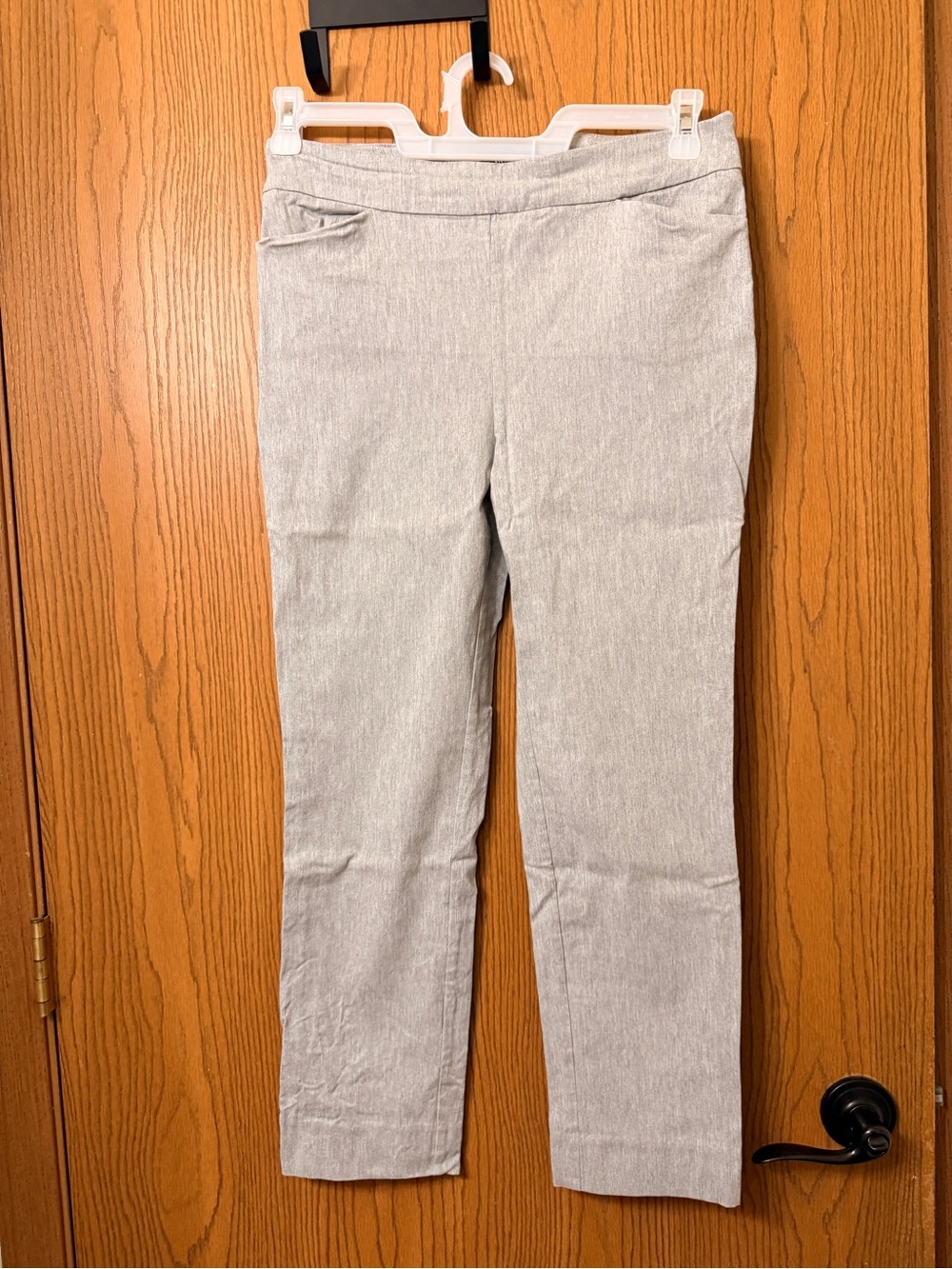 Hilary Radley Light Gray Slim Straight Pants size M